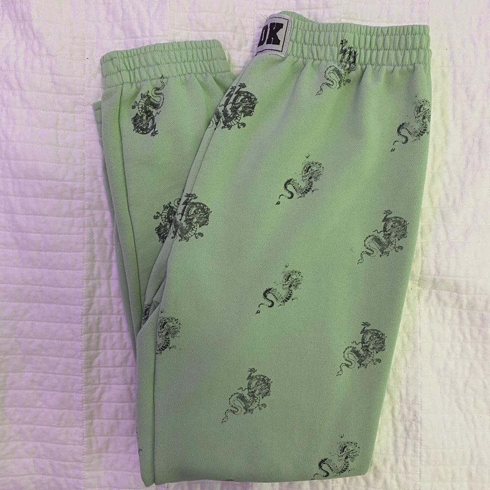 Adika sweatpants